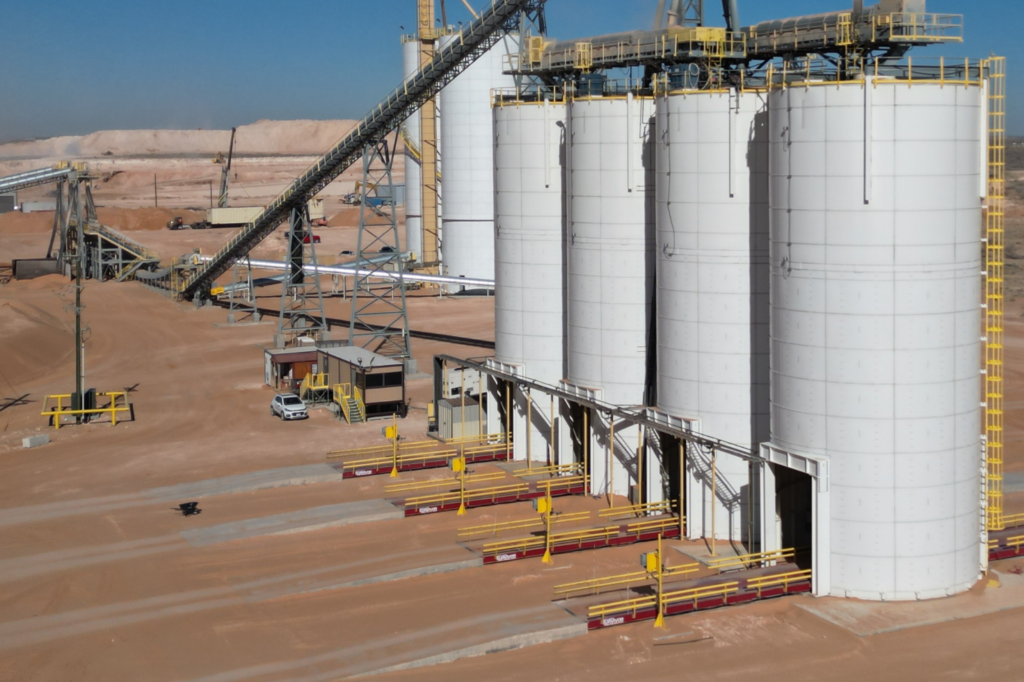 Dry Bulk Storage Tanks installed by FORGE at a frac sand facility